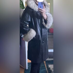 Retro Vintage 1960s LEATHER & FOX FUR Soft Leather Swing Coat Jacket Size 12